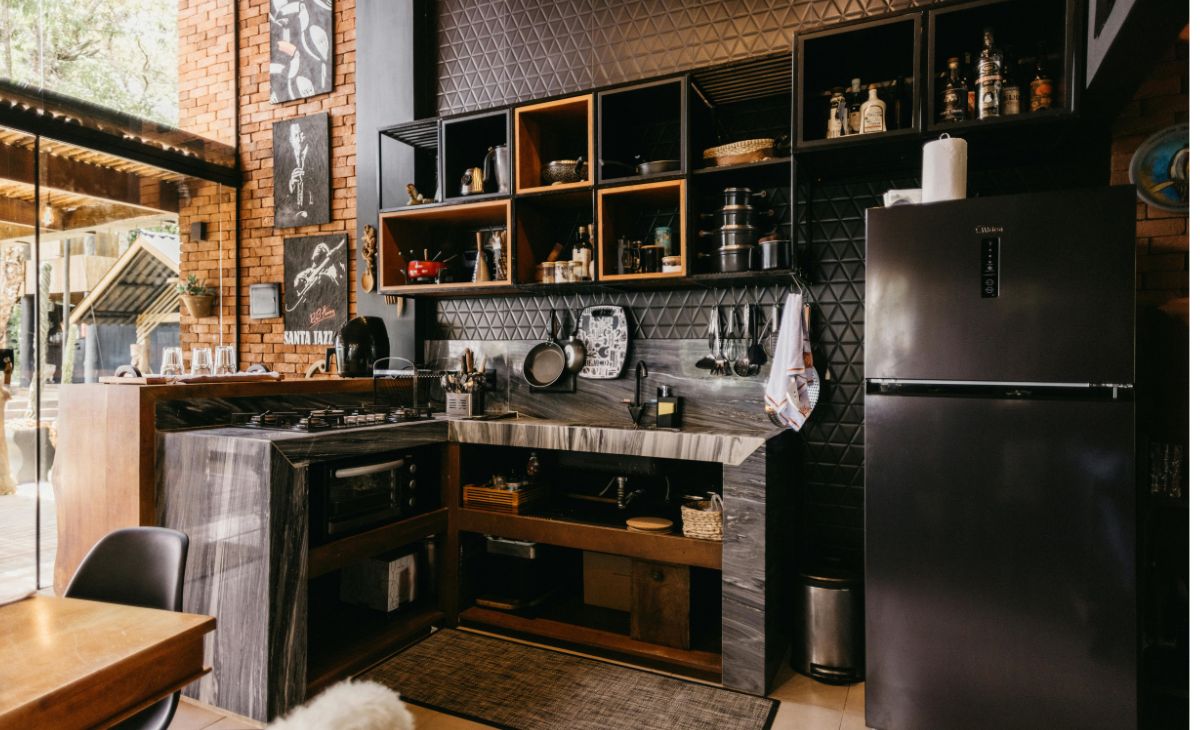 Affordable And Simple Kitchen Setup for Small Spaces
