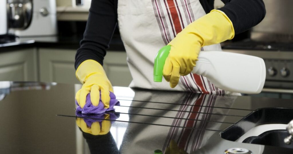 Kitchen Cleaning
